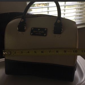 Authentic Kate Spade satchel/shoulder bag.